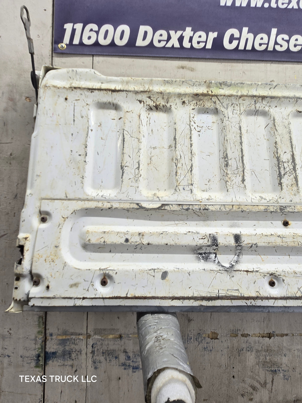 1997-2003 F150 / 1999-2007 Ford F250 F350 F450 F550 Super Duty Tailgate