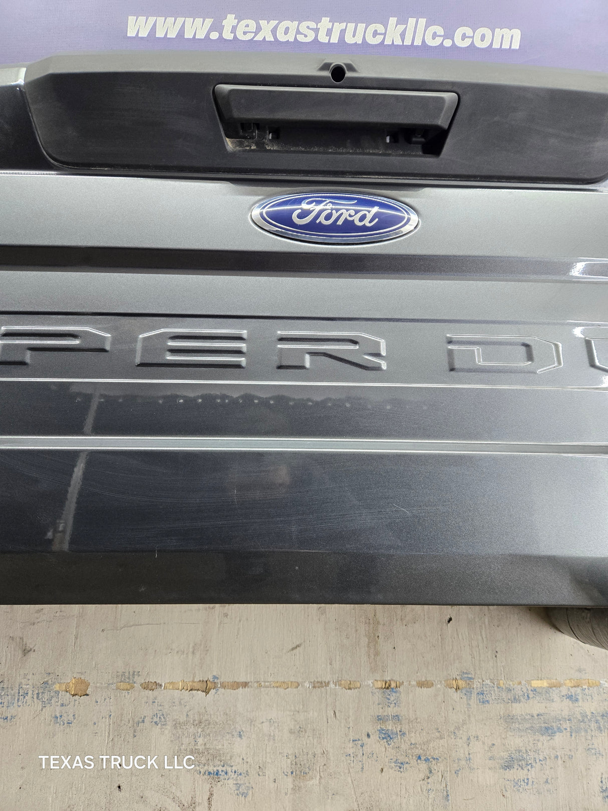 2017-2022 Ford F250 F350 F450 F550 Super Duty Tailgate