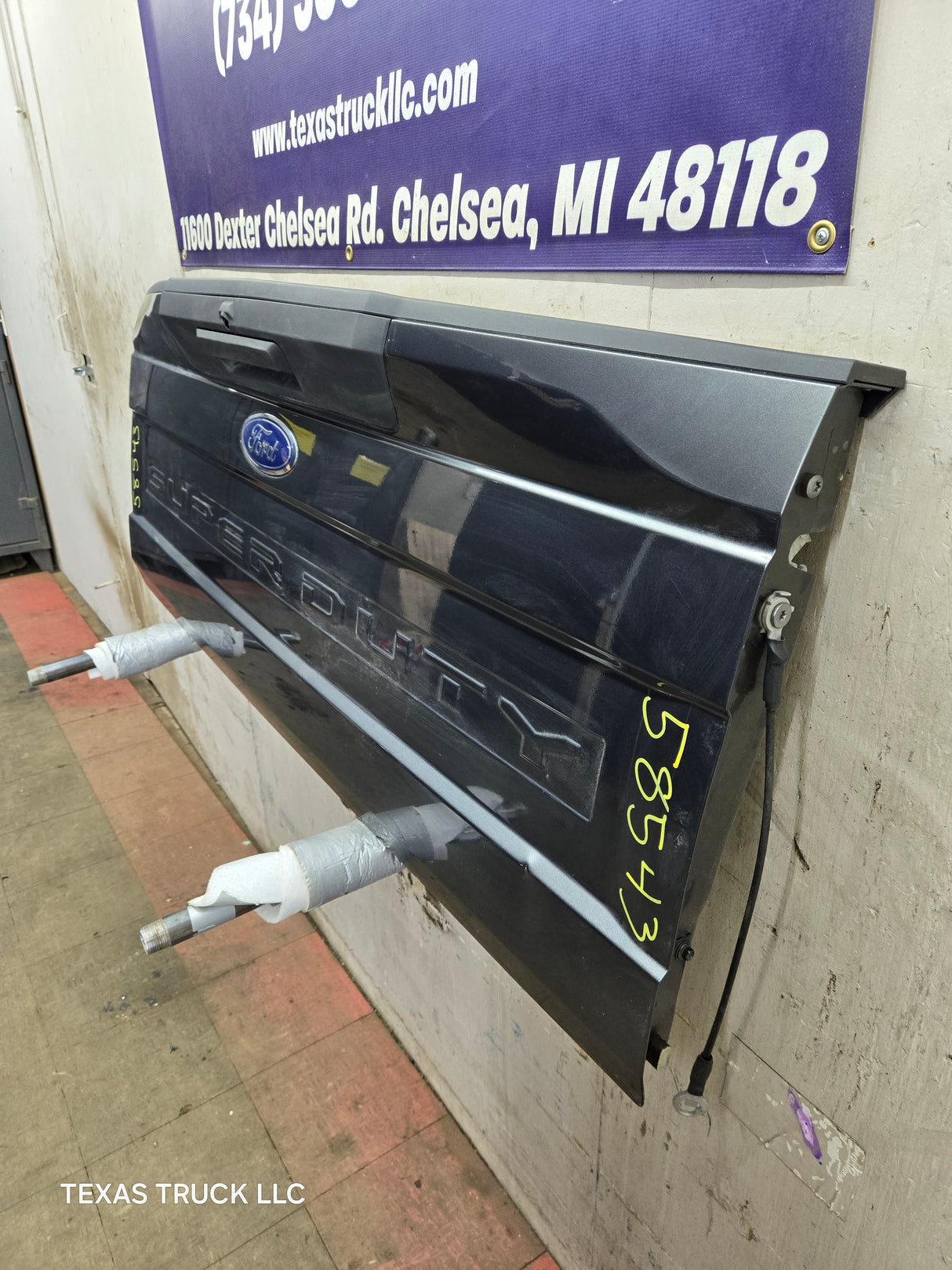 2017-2022 Ford F250 F350 F450 F550 Super Duty Tailgate