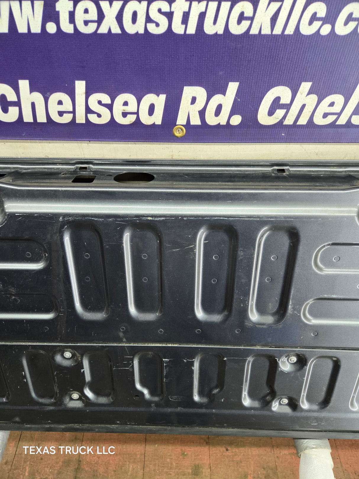 2017-2022 Ford F250 F350 F450 F550 Super Duty Tailgate