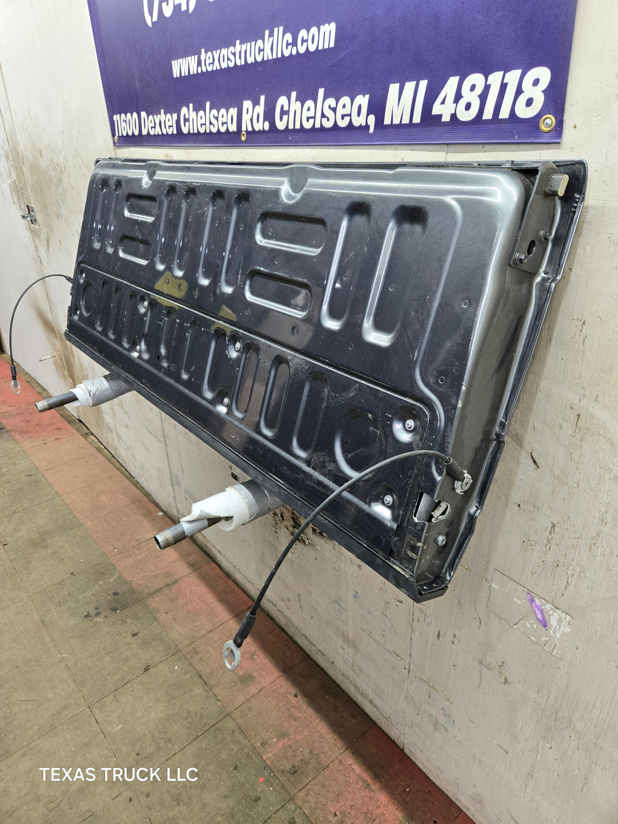 2017-2022 Ford F250 F350 F450 F550 Super Duty Tailgate