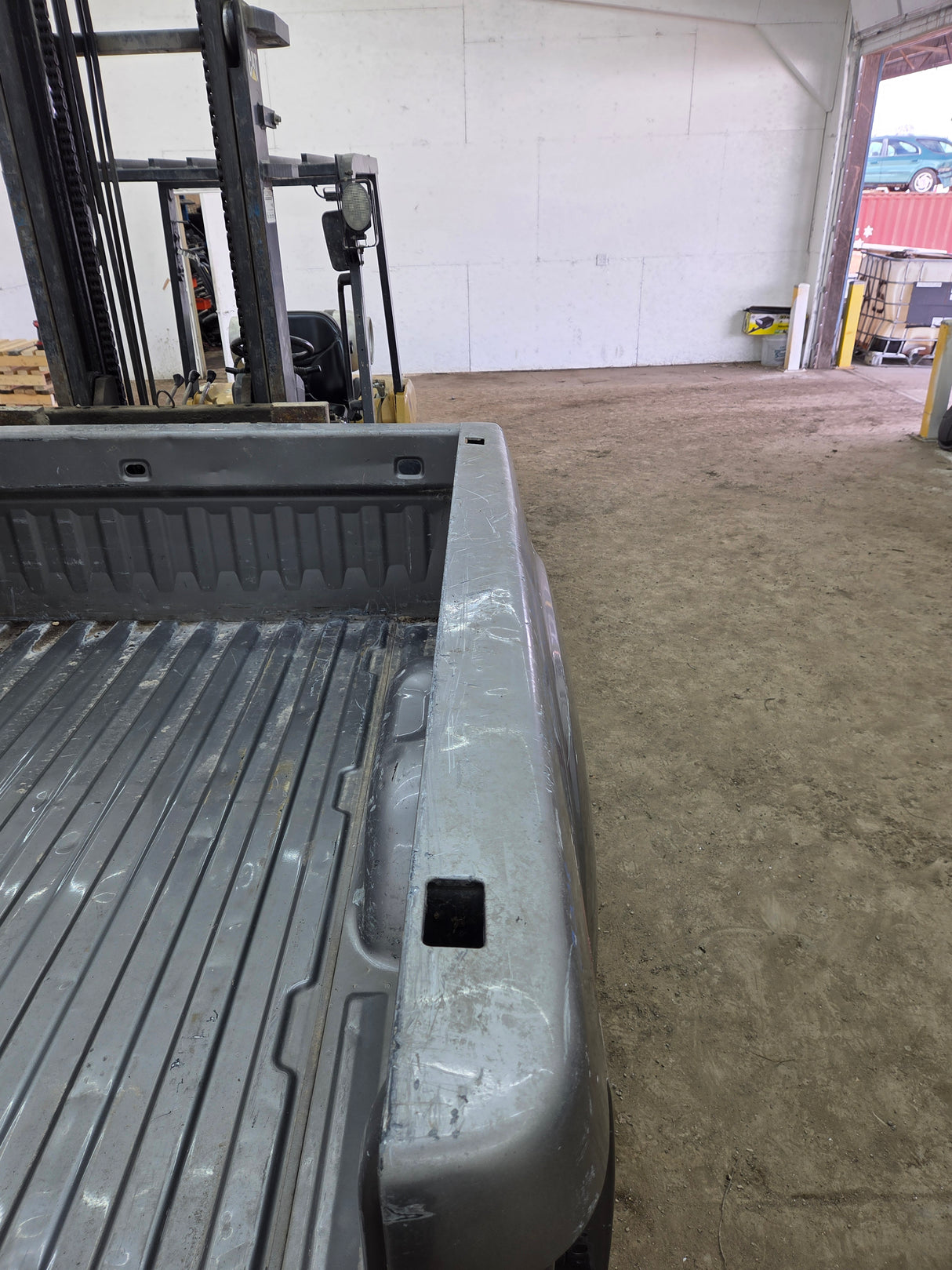 2007-2013 GMC Sierra 1500 5' 8" Short Truck Bed