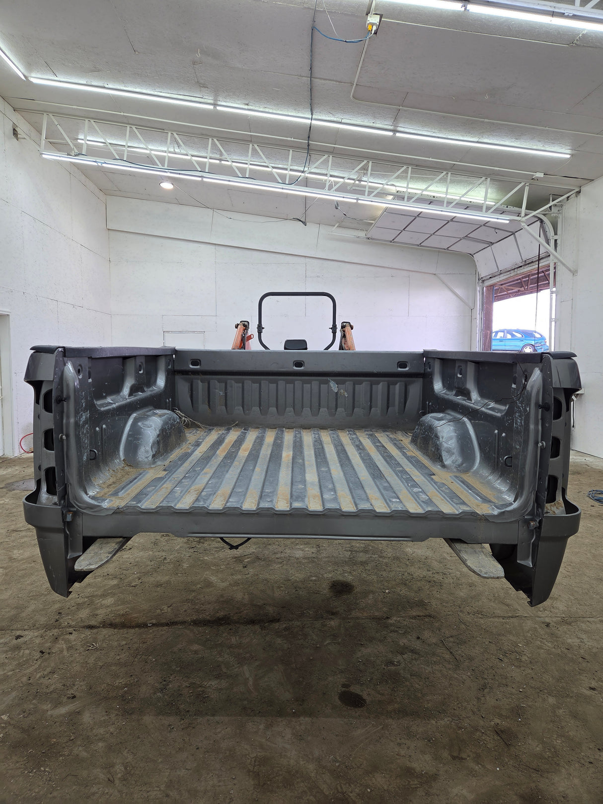 2007-2013 GMC Sierra 1500 5' 8" Short Truck Bed