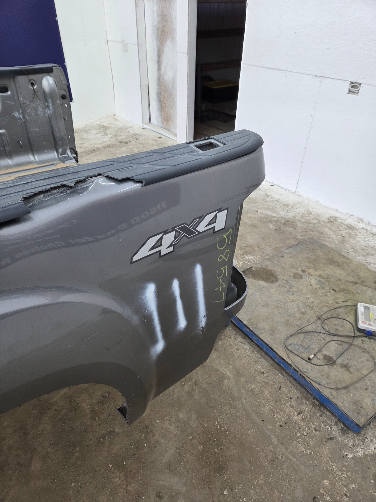 2007-2013 GMC Sierra 1500 5' 8" Short Truck Bed