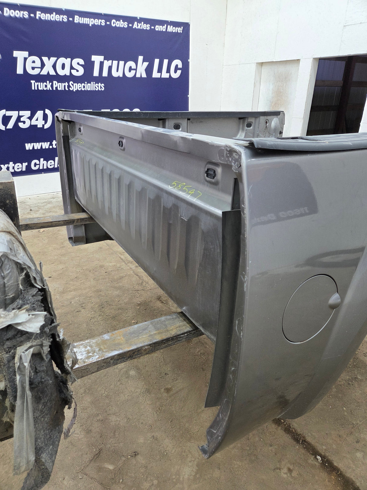 2007-2013 GMC Sierra 1500 5' 8" Short Truck Bed