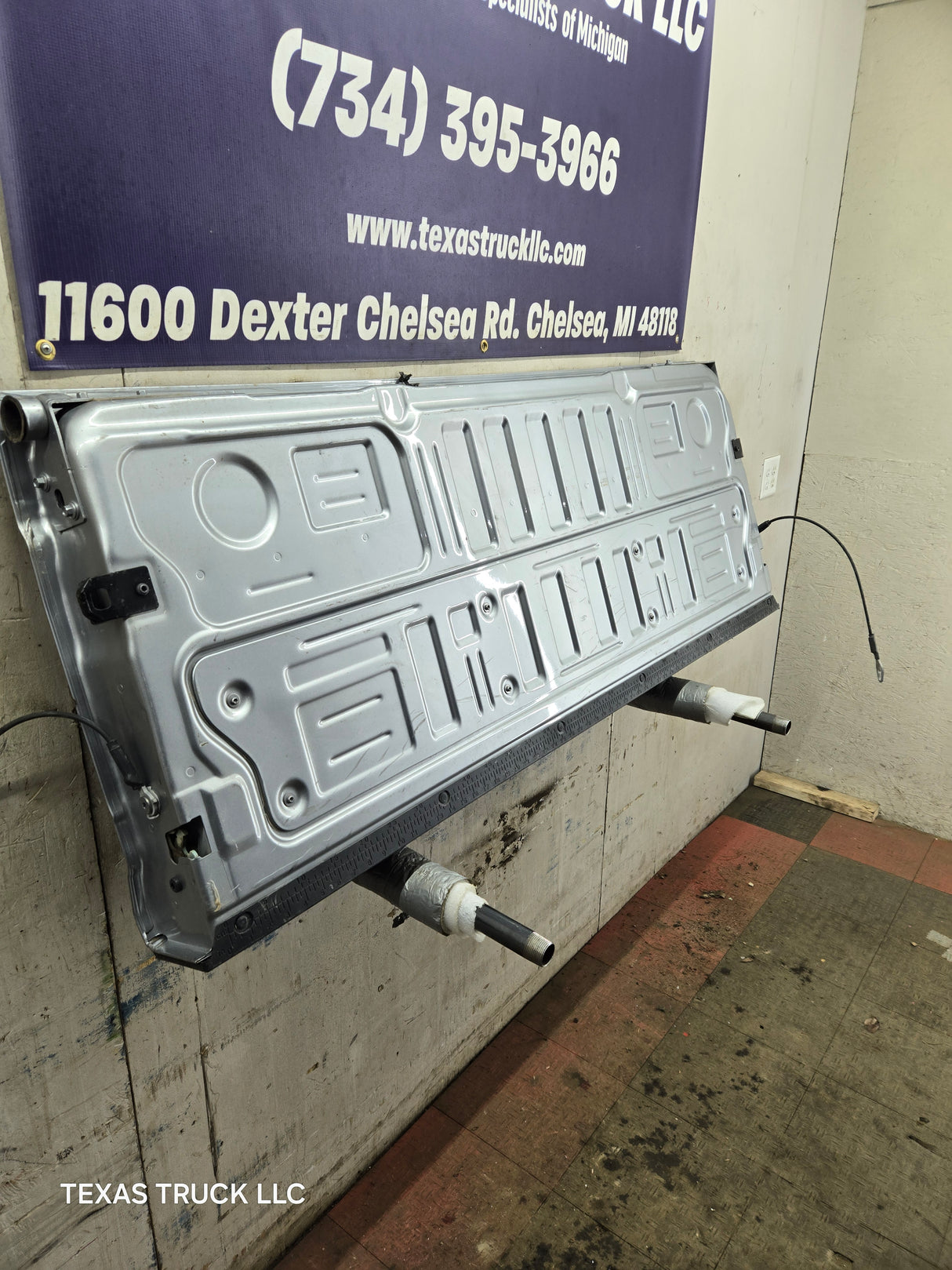 2023-2026 Ford Super Duty Tailgate F250 F350 F450 F550
