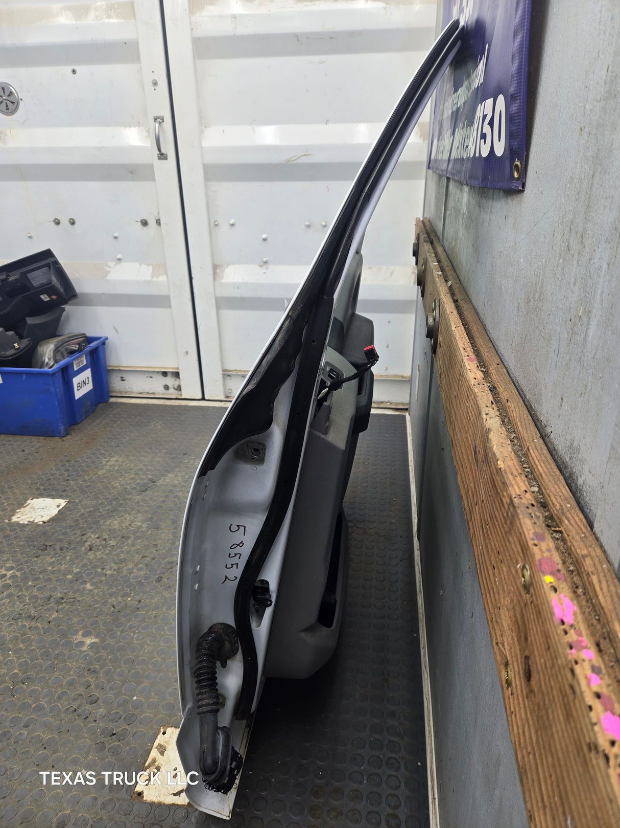 2015-2022 Ford F150 / Super Duty Passenger Side Front Door RH F250 F350 F450 F550