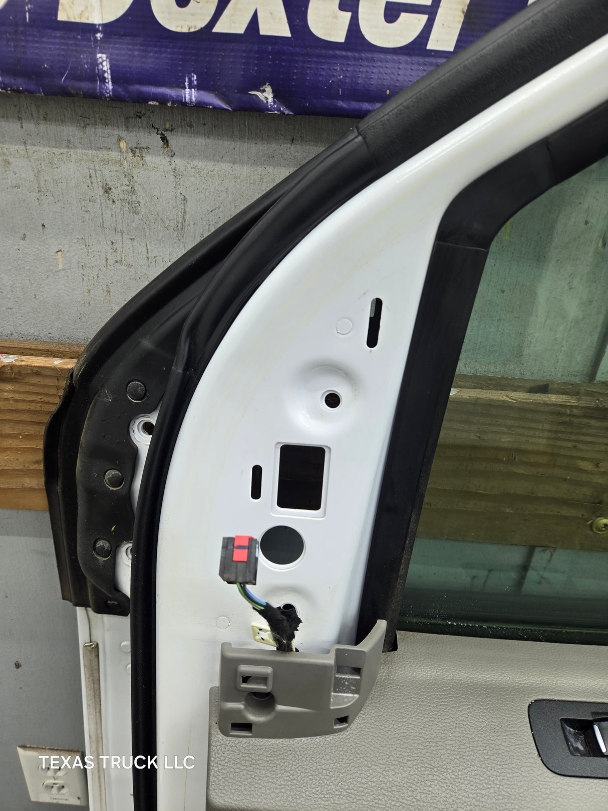 2015-2022 Ford F150 / Super Duty Passenger Side Front Door RH F250 F350 F450 F550