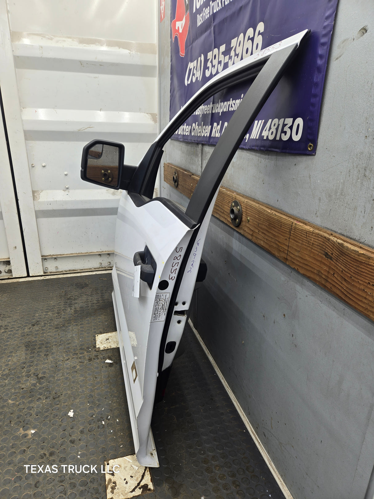 2015-2022 Ford F150 / Super Duty Driver Front Door LH F250 F350 F450 F550