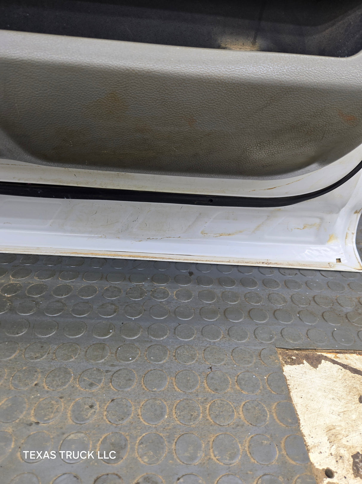 2015-2022 Ford F150 / Super Duty Driver Front Door LH F250 F350 F450 F550