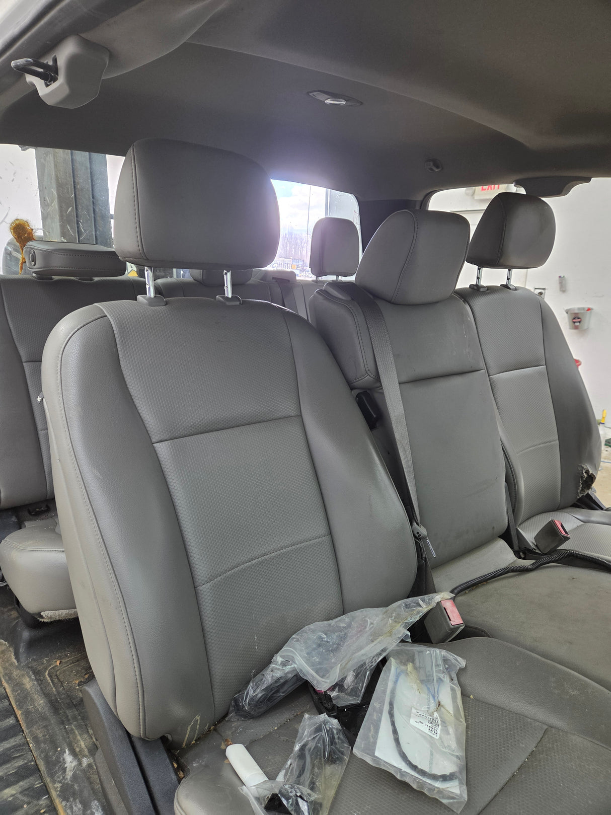 2015-2020 Ford F150 4 Door Extended Super Cab - Oxford White