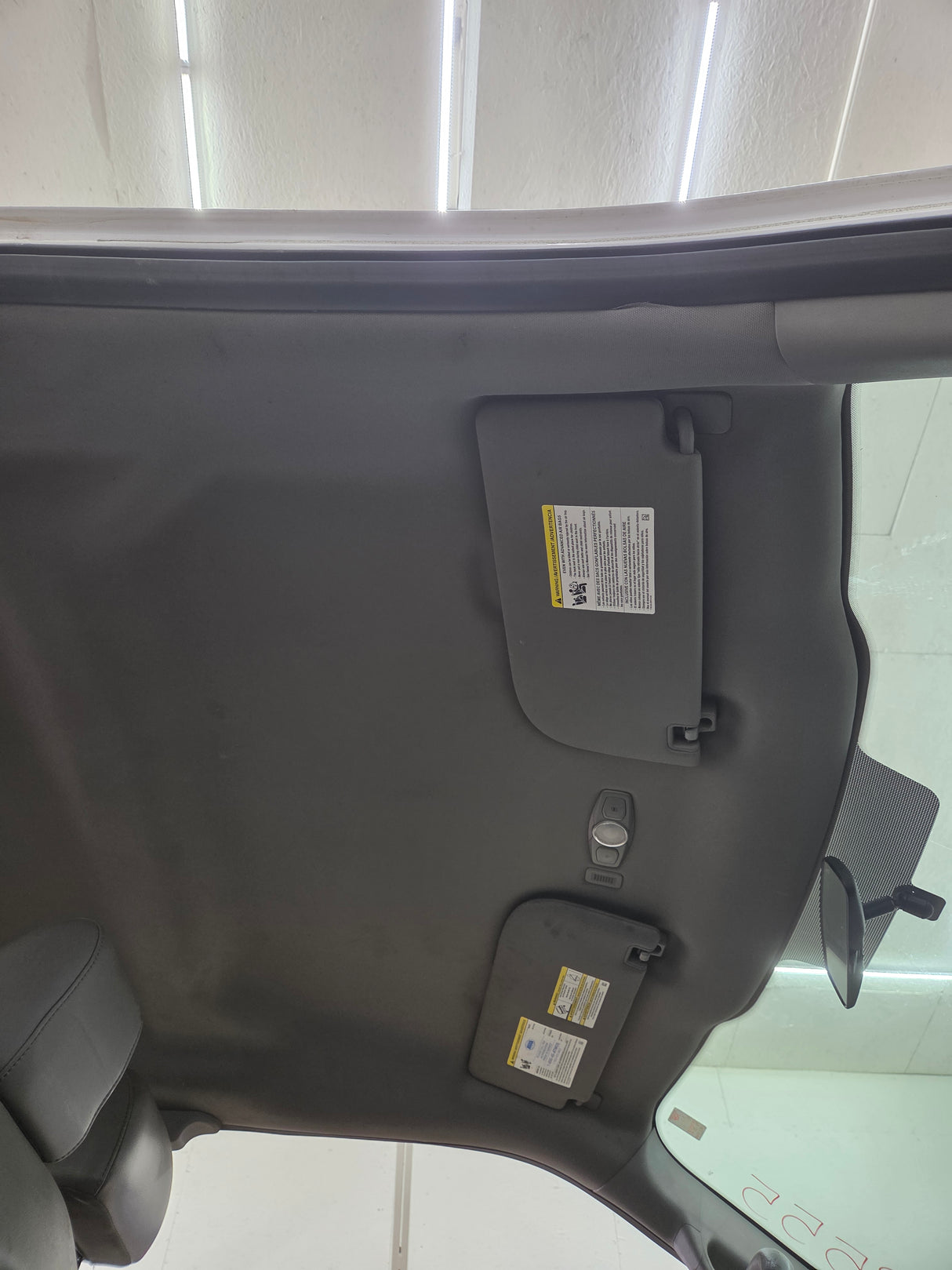 2015-2020 Ford F150 4 Door Extended Super Cab - Oxford White