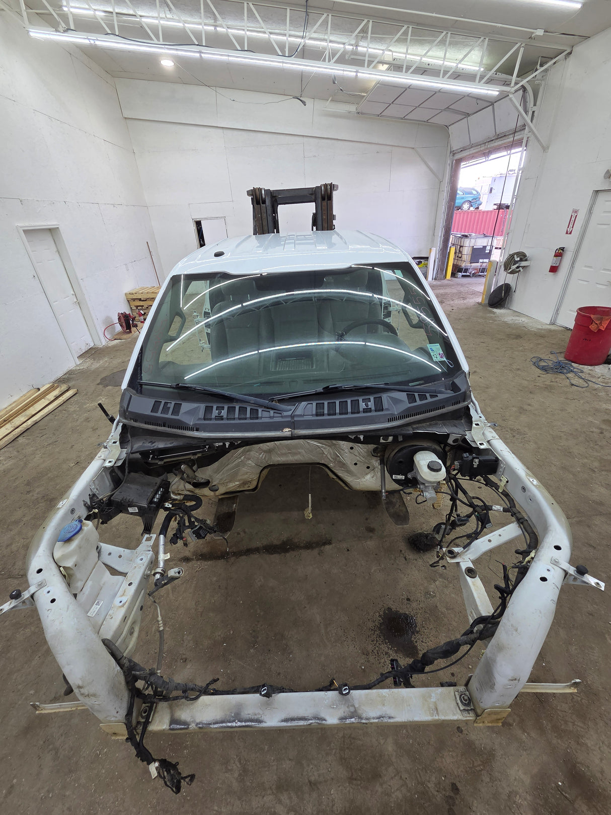 2015-2020 Ford F150 4 Door Extended Super Cab - Oxford White