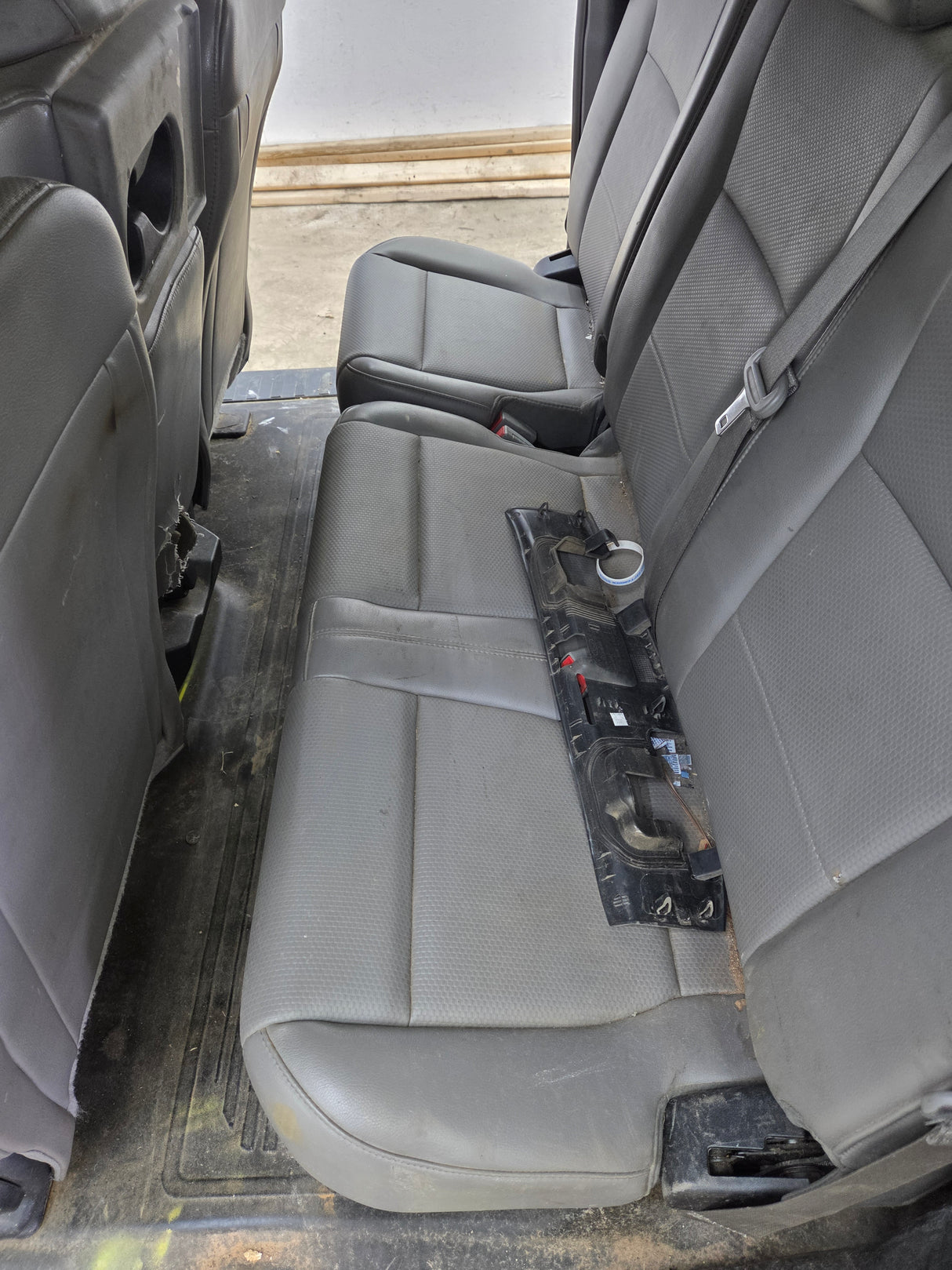 2015-2020 Ford F150 4 Door Extended Super Cab - Oxford White