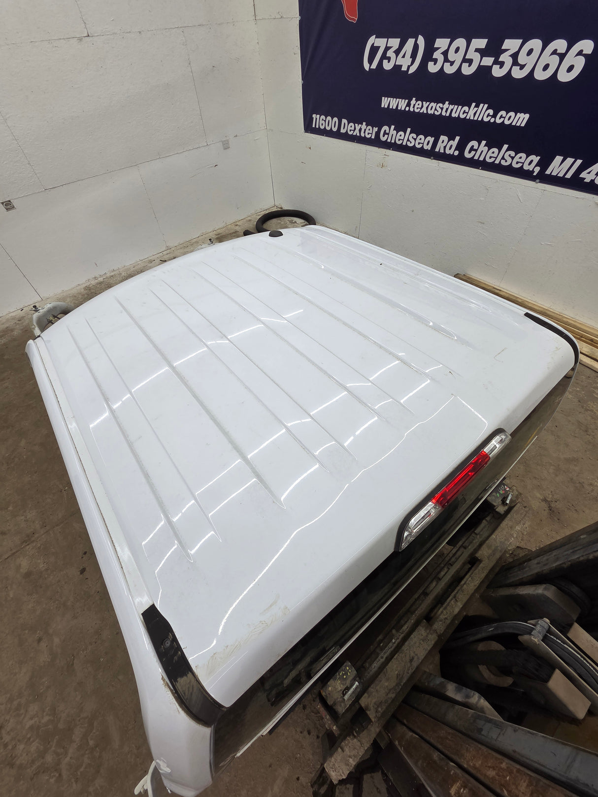 2015-2020 Ford F150 4 Door Extended Super Cab - Oxford White