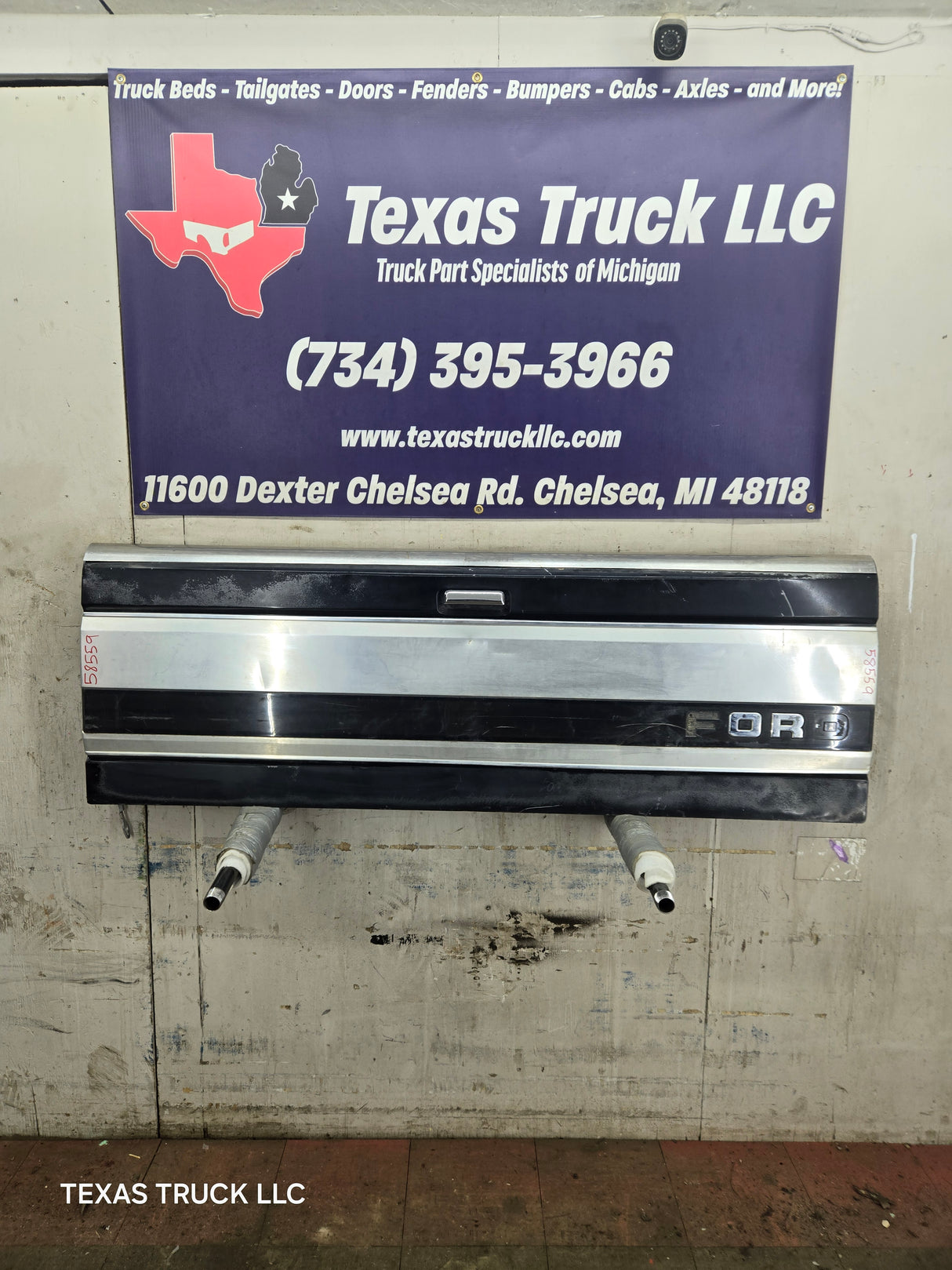 1980-1997 Bullnose / Bricknose / OBS Ford F100 F150 F250 F350 Tailgate