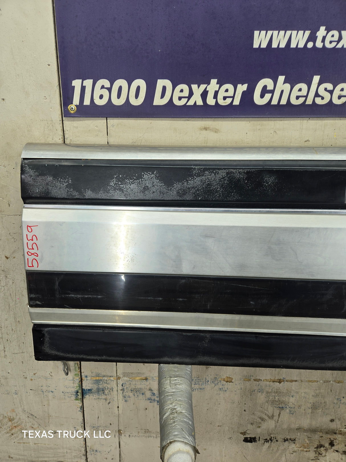 1980-1997 Bullnose / Bricknose / OBS Ford F100 F150 F250 F350 Tailgate