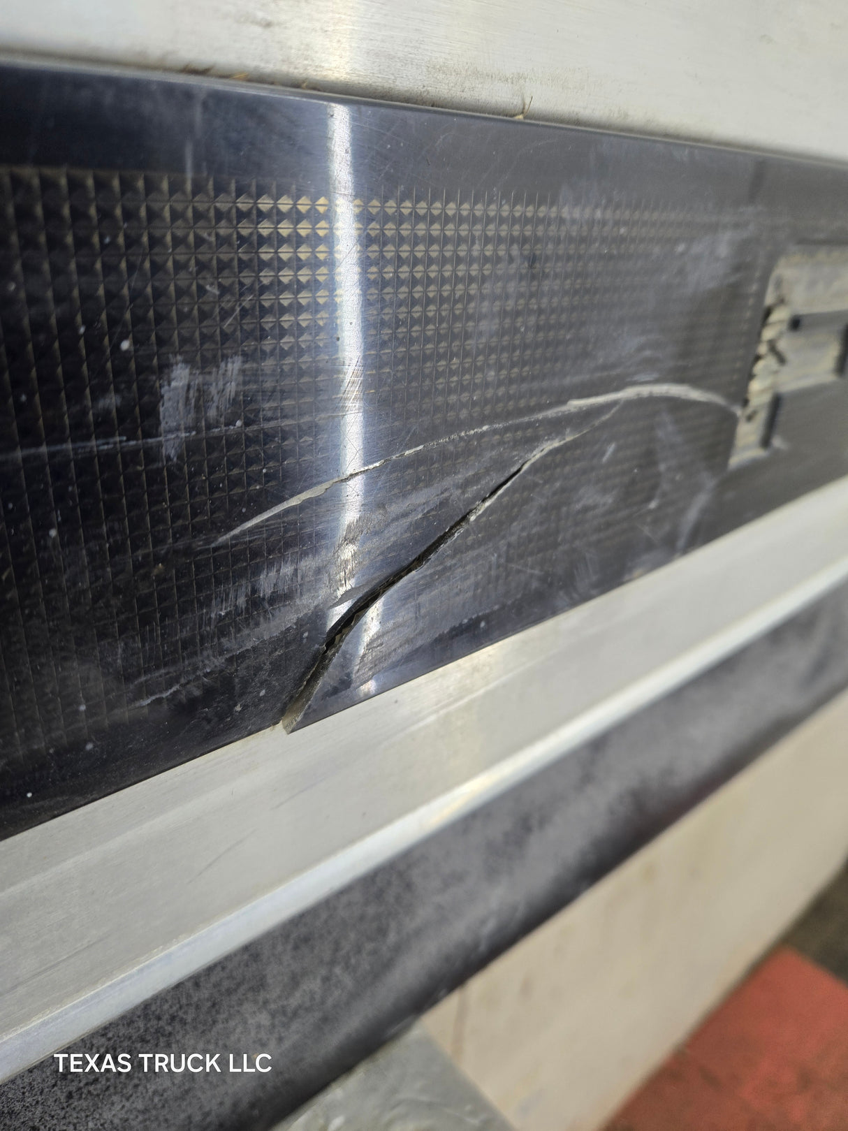 1980-1997 Bullnose / Bricknose / OBS Ford F100 F150 F250 F350 Tailgate