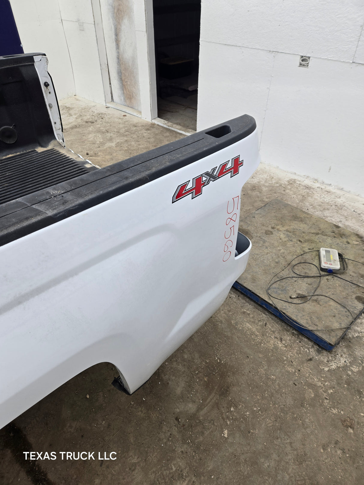 2014-2019 Chevrolet Silverado 1500 2500 3500 HD 8' Long Truck Bed