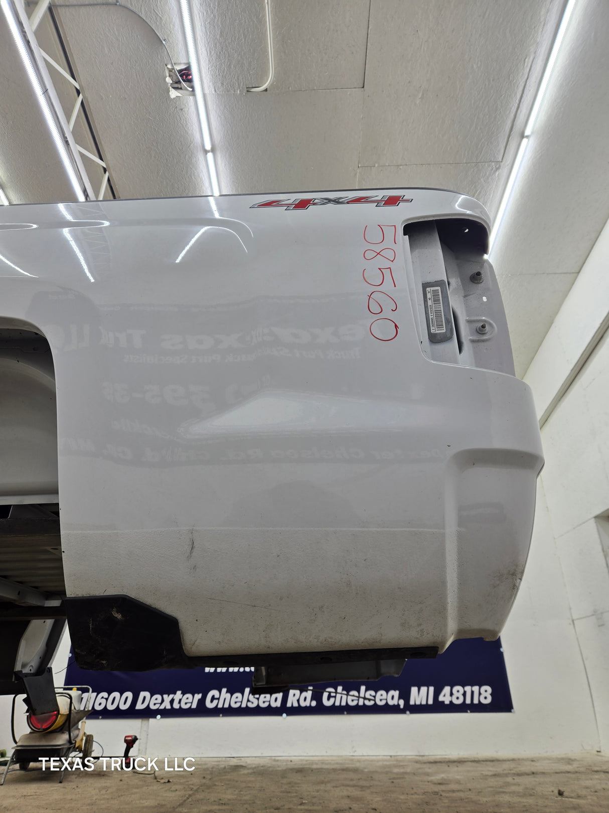 2014-2019 Chevrolet Silverado 1500 2500 3500 HD 8' Long Truck Bed