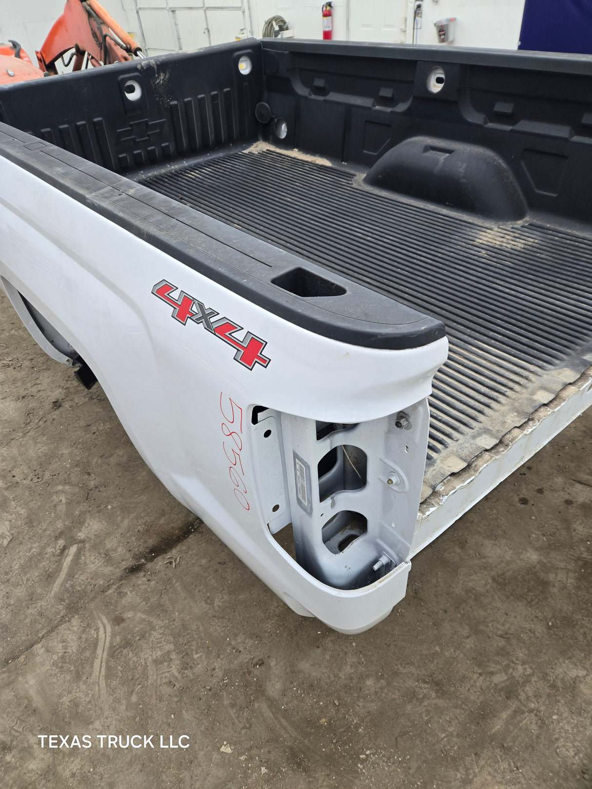 2014-2019 Chevrolet Silverado 1500 2500 3500 HD 8' Long Truck Bed