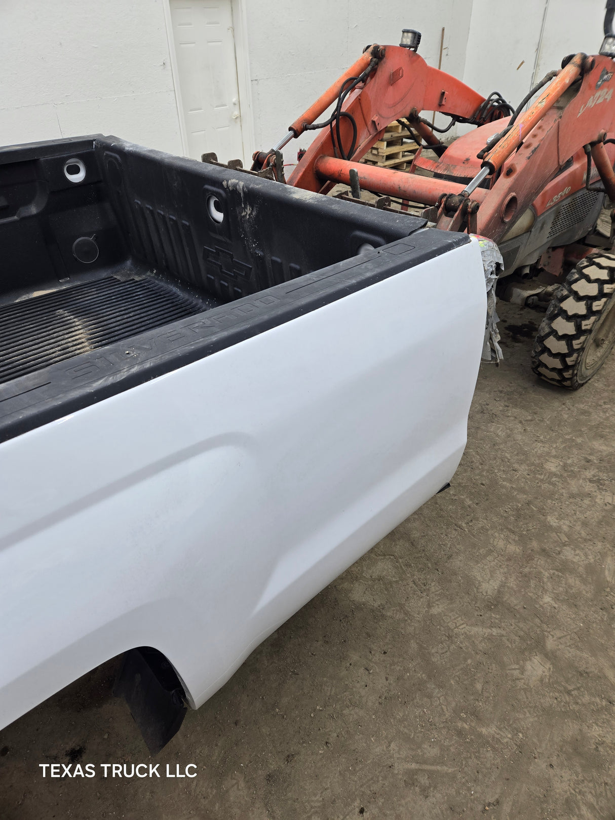 2014-2019 Chevrolet Silverado 1500 2500 3500 HD 8' Long Truck Bed