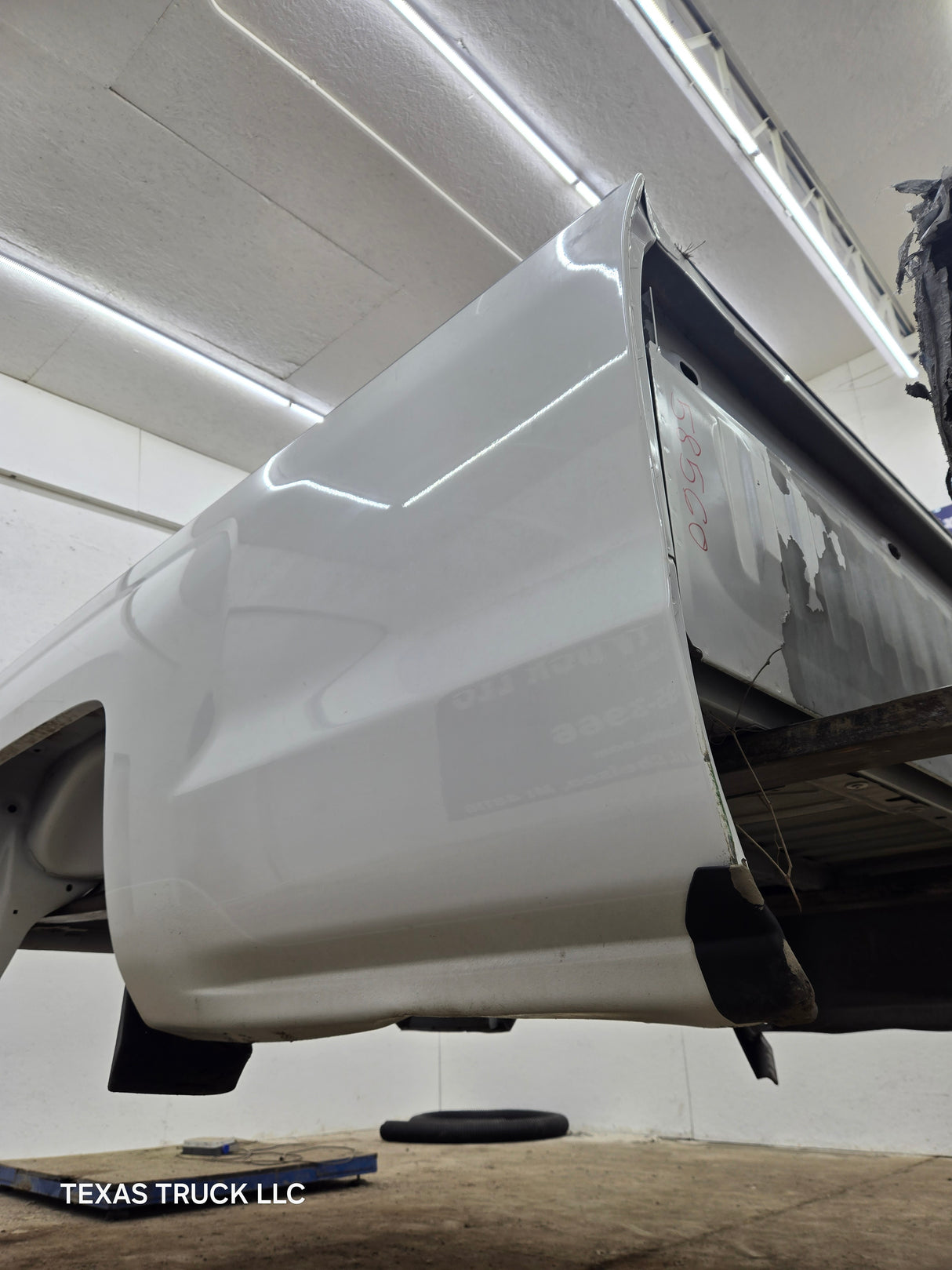 2014-2019 Chevrolet Silverado 1500 2500 3500 HD 8' Long Truck Bed