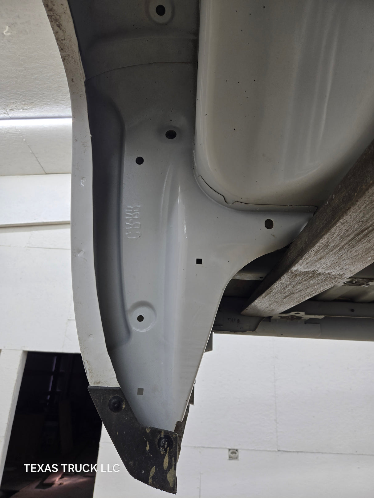 2014-2019 Chevrolet Silverado 1500 2500 3500 HD 8' Long Truck Bed