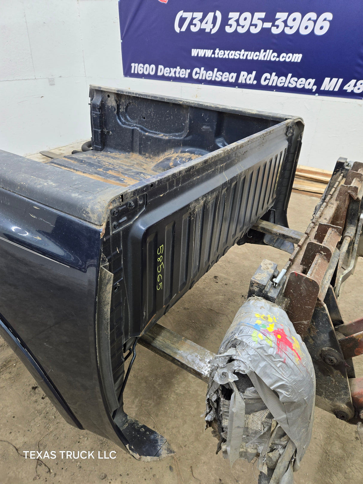 2004-2015 Nissan Titan Crew Cab 5' 6" Short Bed