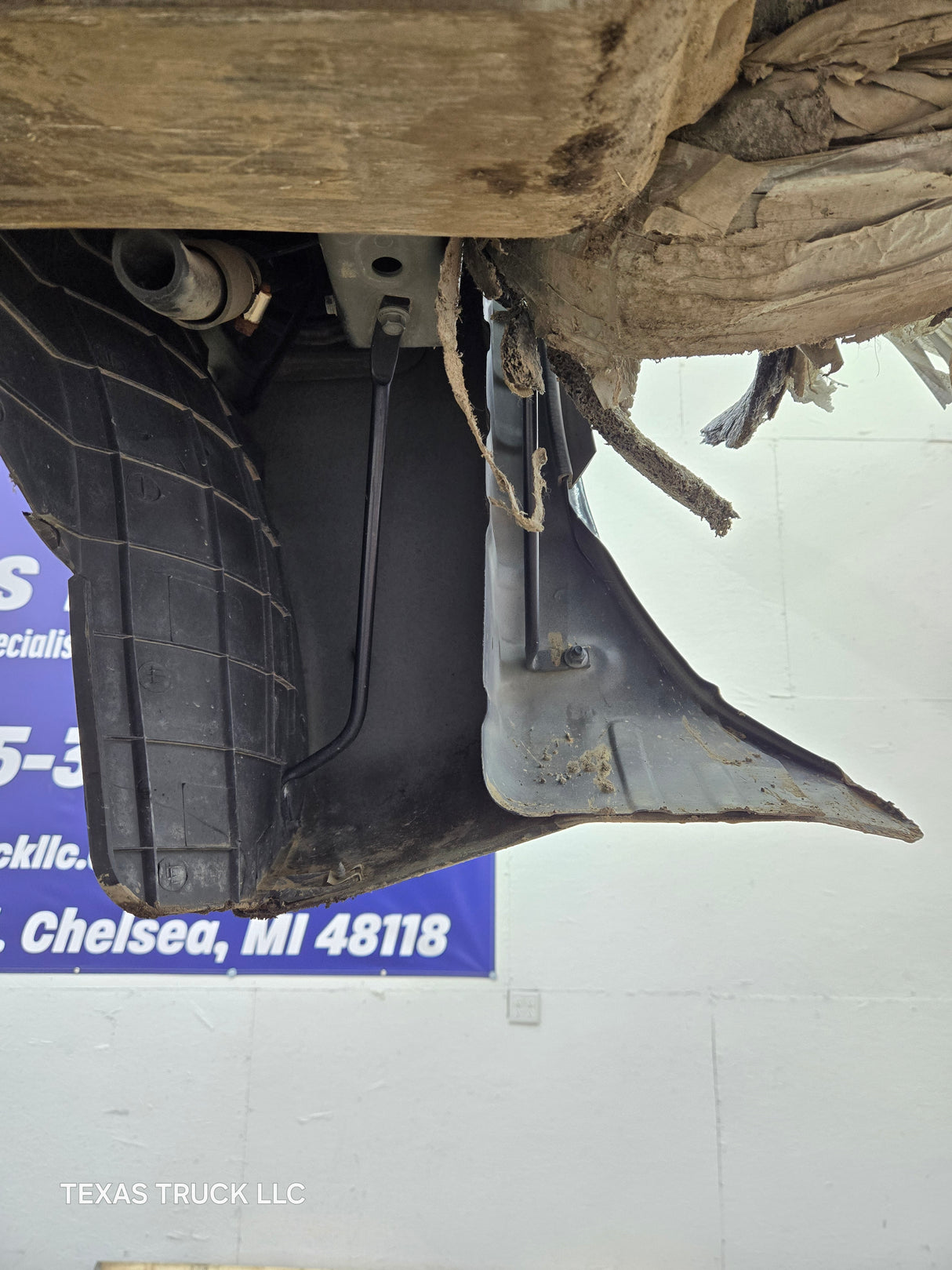 2004-2015 Nissan Titan Crew Cab 5' 6" Short Bed