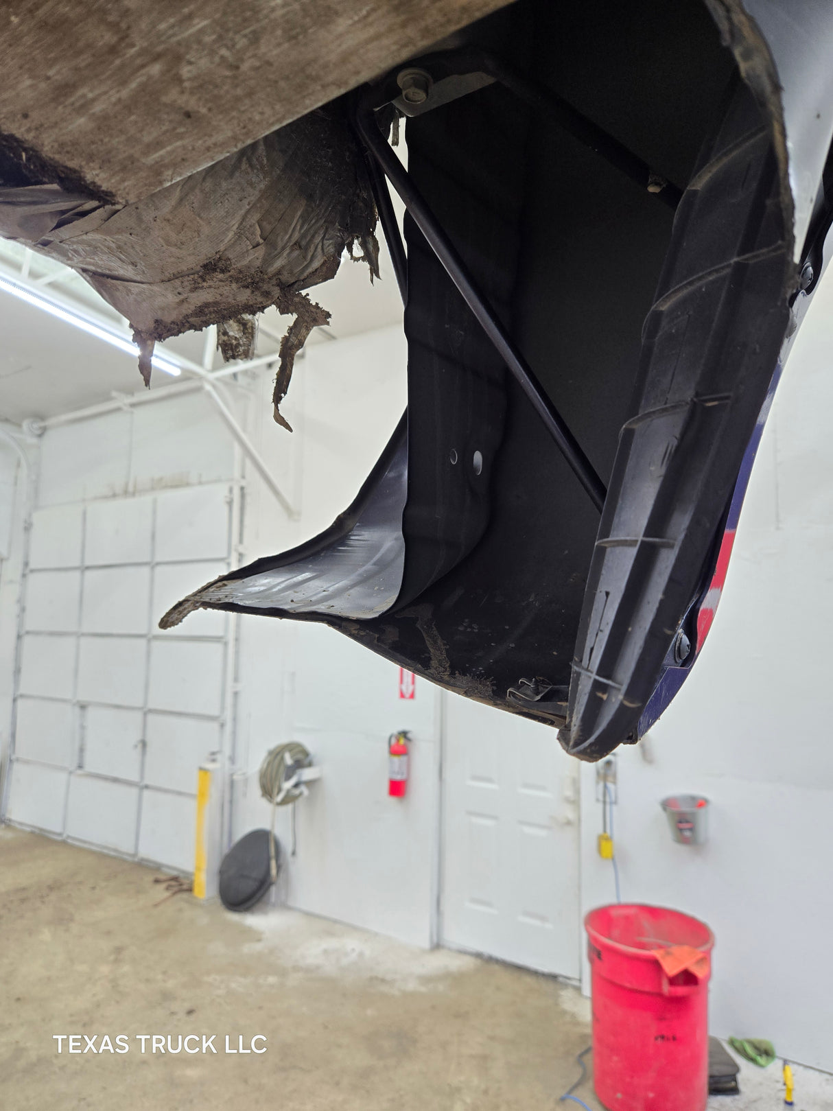 2004-2015 Nissan Titan Crew Cab 5' 6" Short Bed
