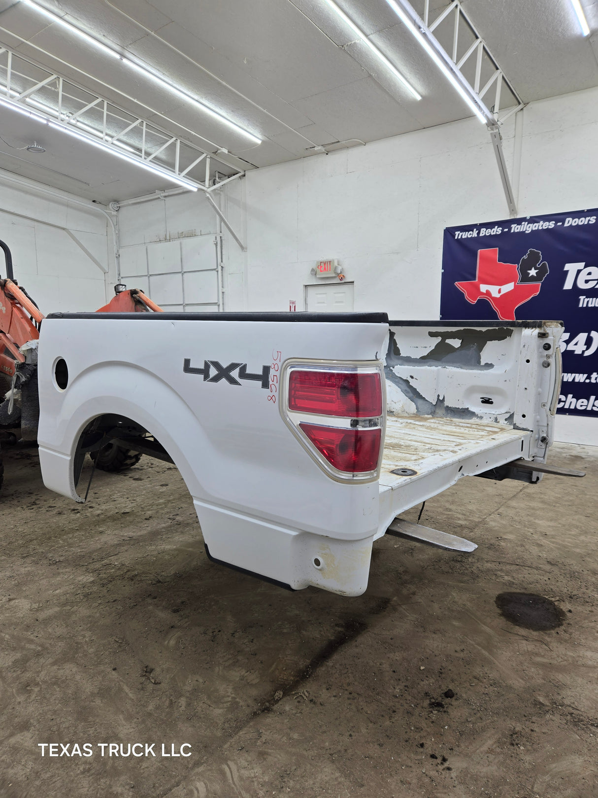 2009-2014 Ford F150 5' 6" Short Truck Bed