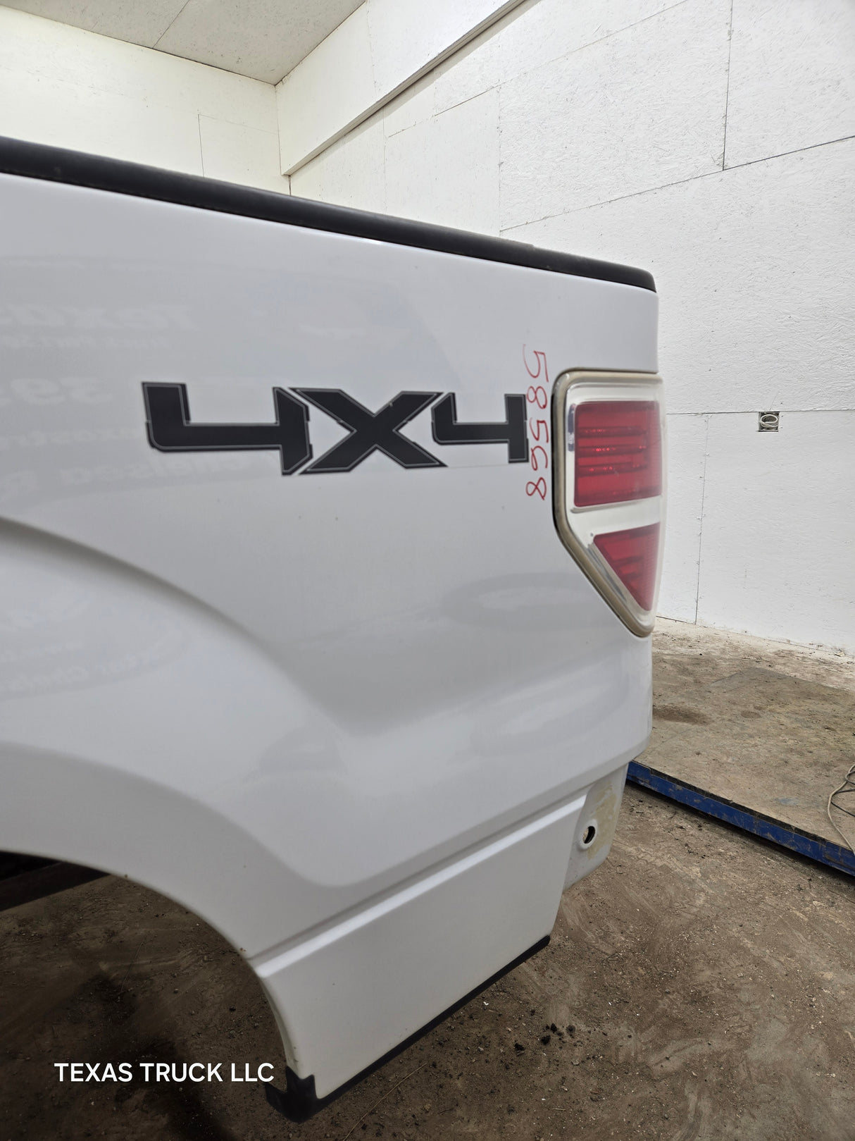 2009-2014 Ford F150 5' 6" Short Truck Bed