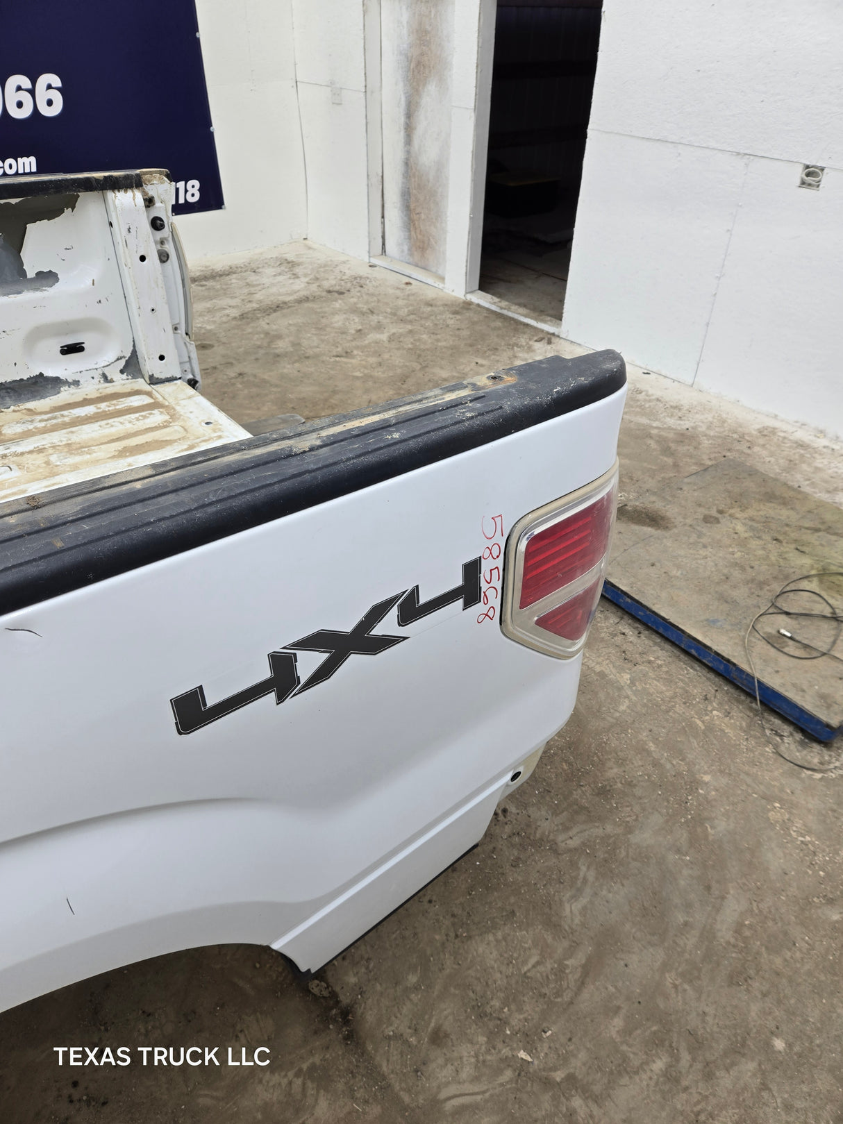 2009-2014 Ford F150 5' 6" Short Truck Bed
