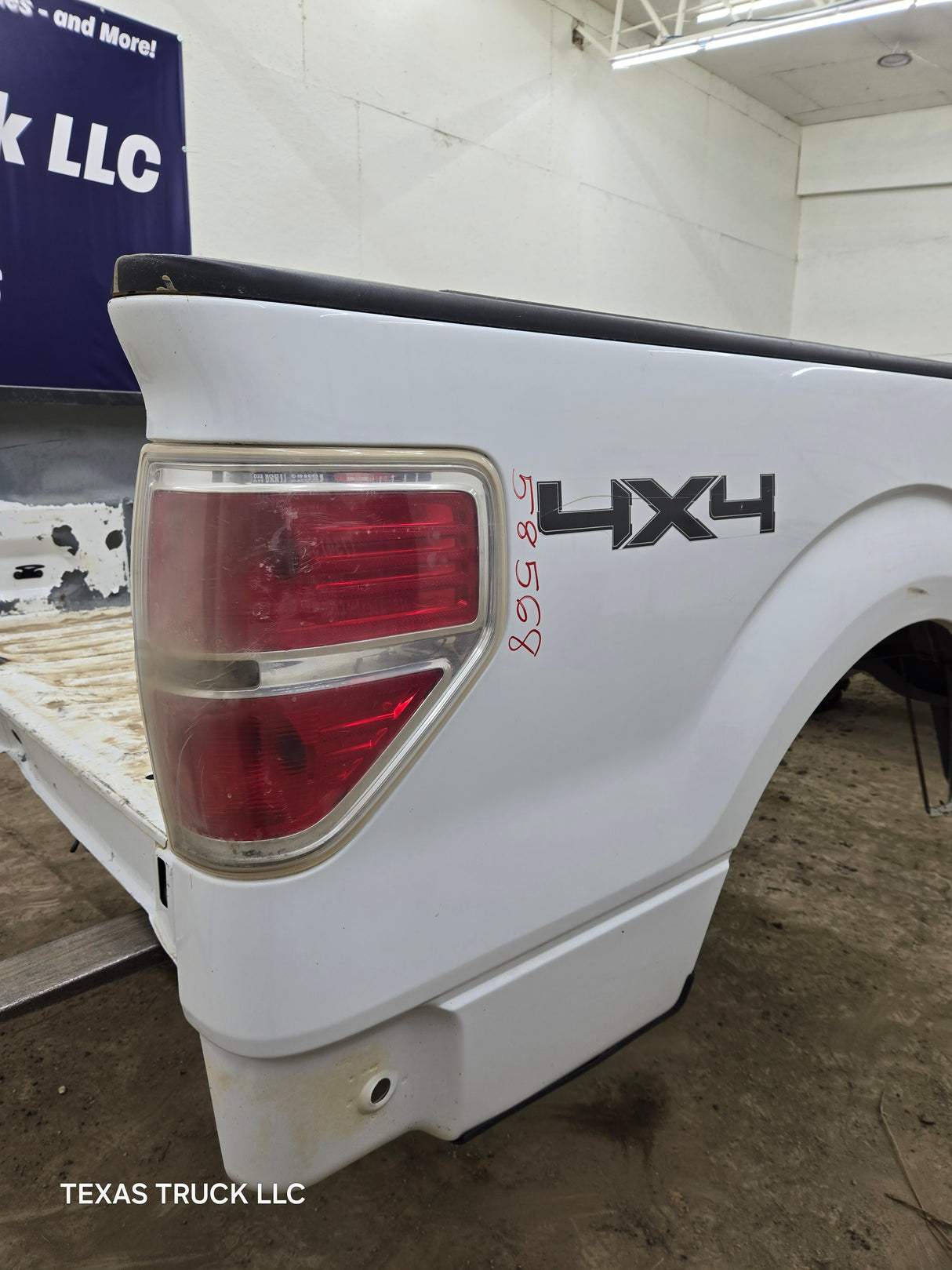 2009-2014 Ford F150 5' 6" Short Truck Bed