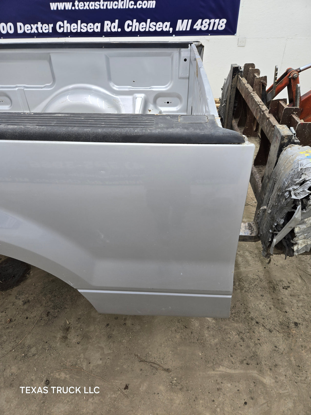 2004-2008 Ford F150 6' 6" Short Truck Bed