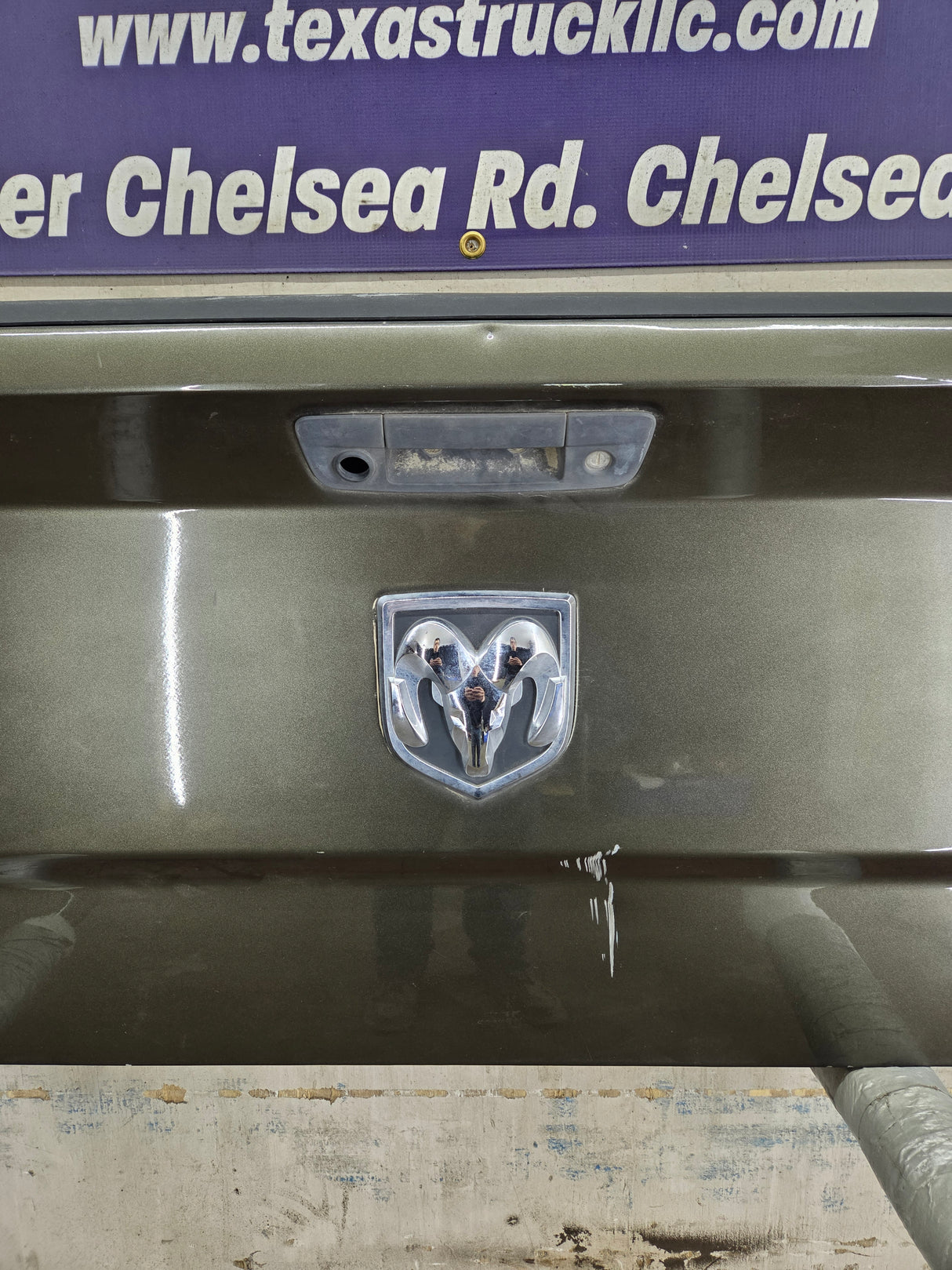 2009-2018 Dodge Ram 4th Gen 1500 2500 3500 Tailgate