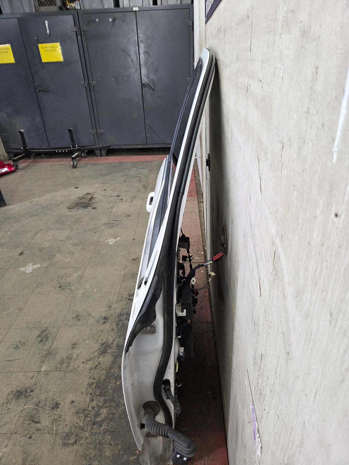 2015-2022 Ford F150 / Super Duty Passenger Side Front Door RH F250 F350 F450 F550