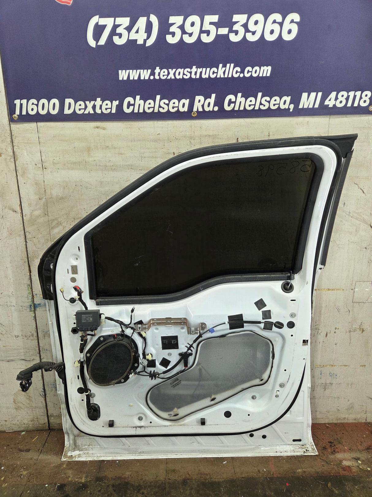 2015-2022 Ford F150 / Super Duty Passenger Side Front Door RH F250 F350 F450 F550