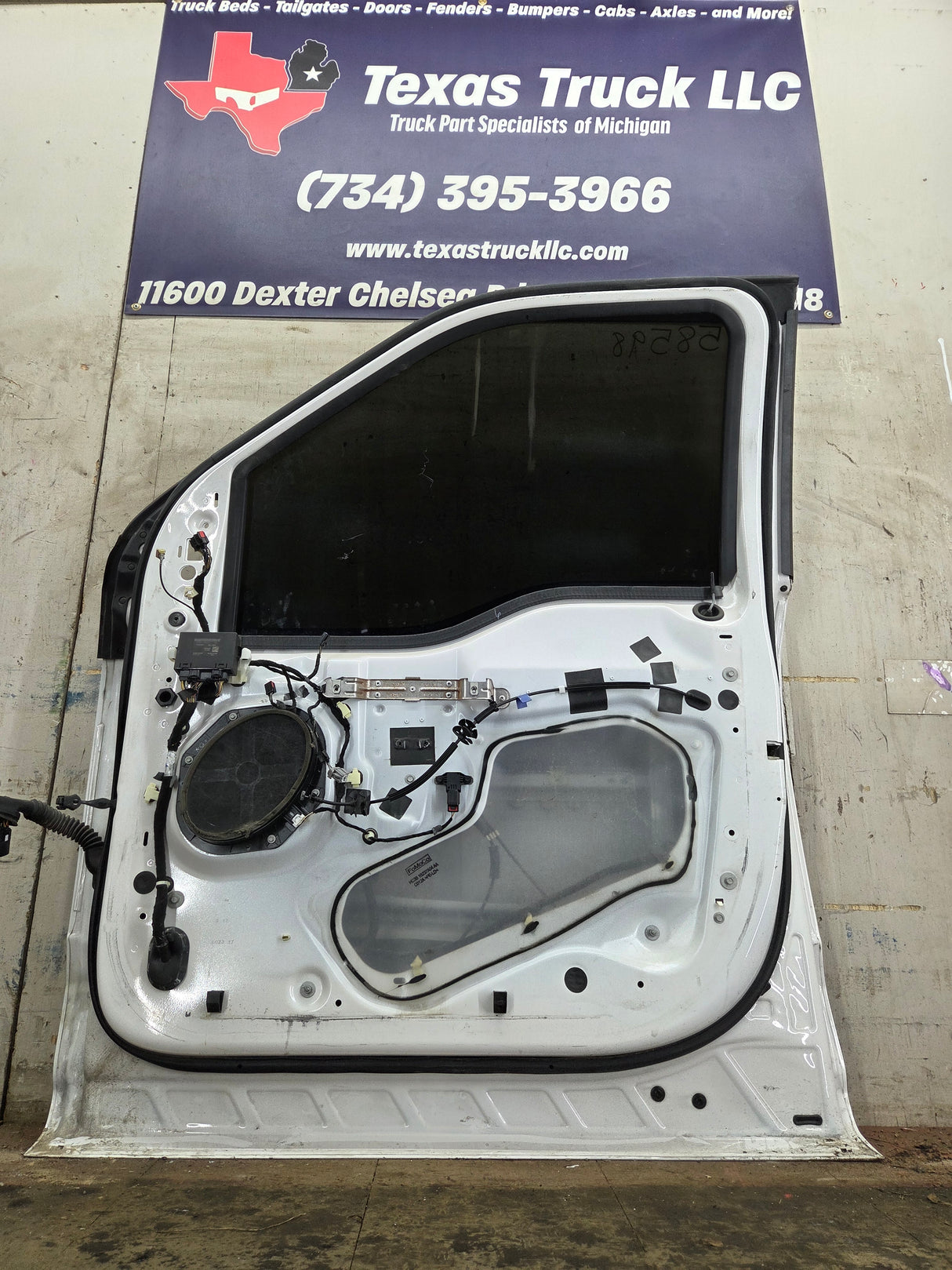2015-2022 Ford F150 / Super Duty Passenger Side Front Door RH F250 F350 F450 F550