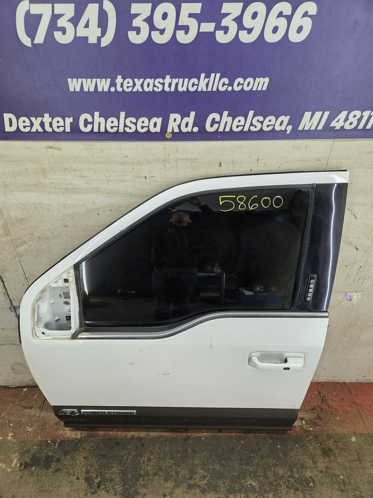 2015-2022 Ford F150 / Super Duty Driver Front Door LH F250 F350 F450 F550