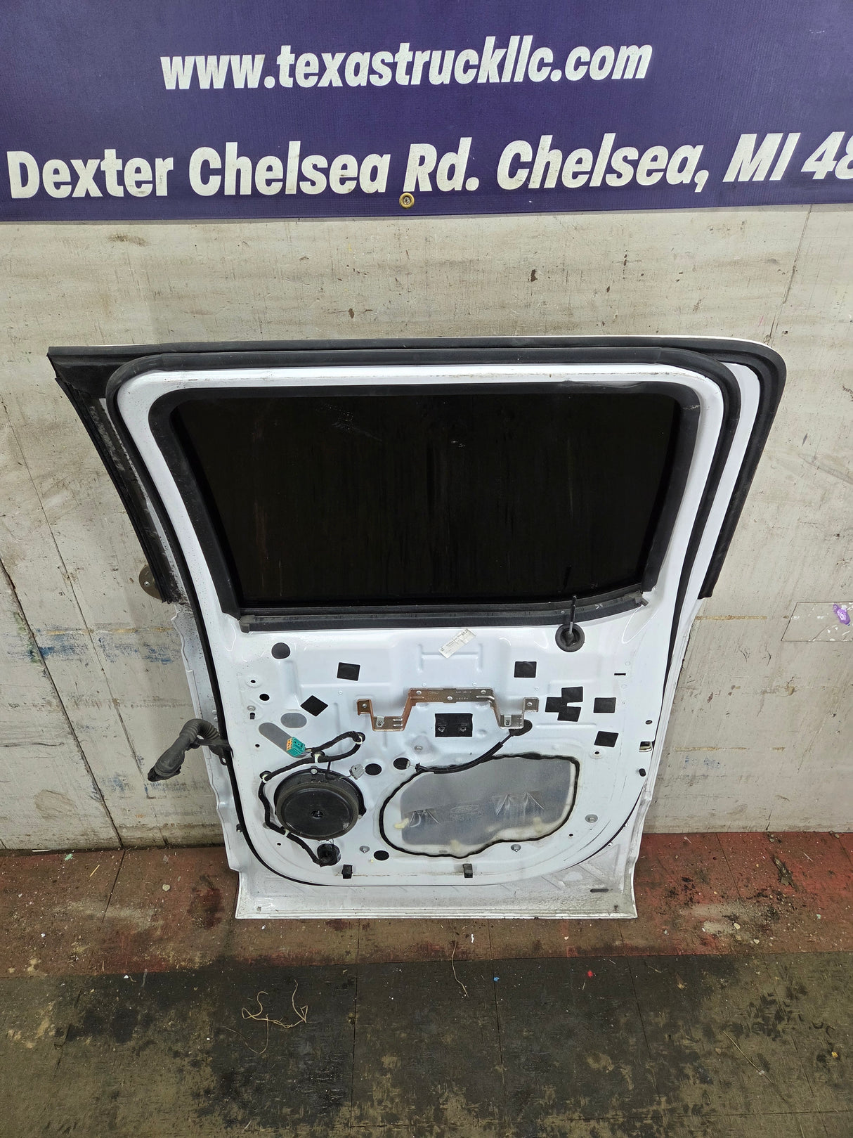 2015-2022 Ford F150 / Super Duty Passenger Side Rear Door RH F250 F350 F450 F550
