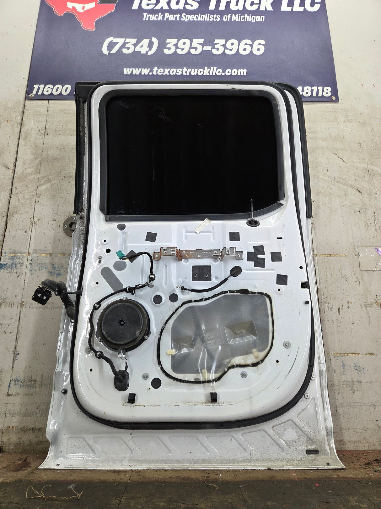 2015-2022 Ford F150 / Super Duty Passenger Side Rear Door RH F250 F350 F450 F550
