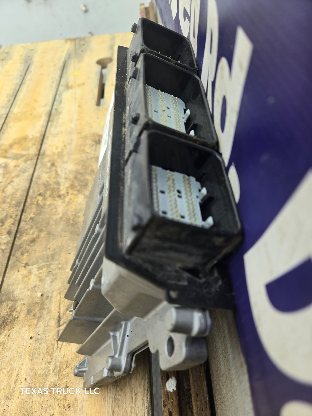 2018-2020 Ford F150 5.0L JL3A-12A650-AKA