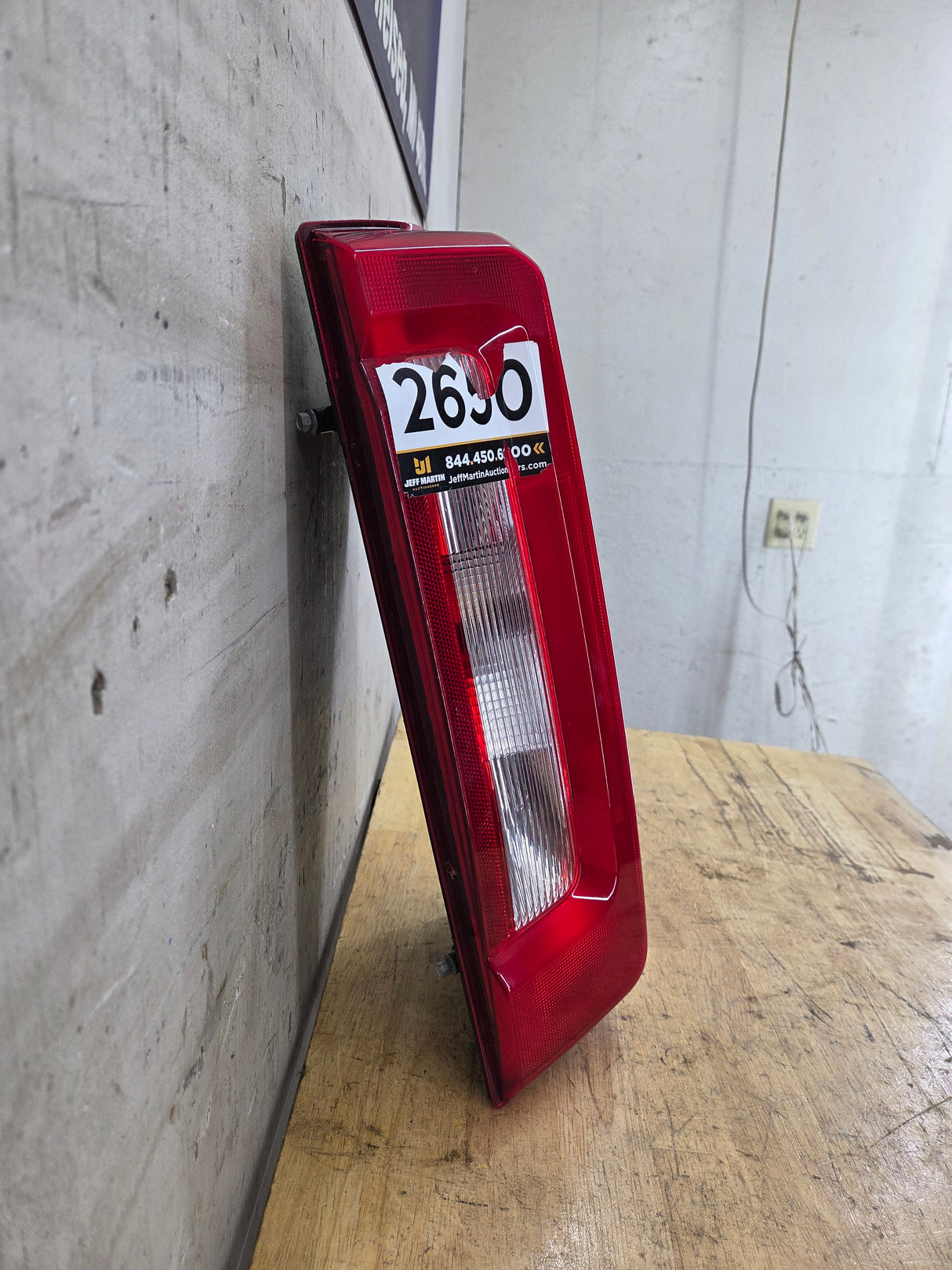 2023-2026 Ford Super Duty F250 F350 F450 F550 OEM RH Passenger Side Tail Light PC3B-13B504-AG