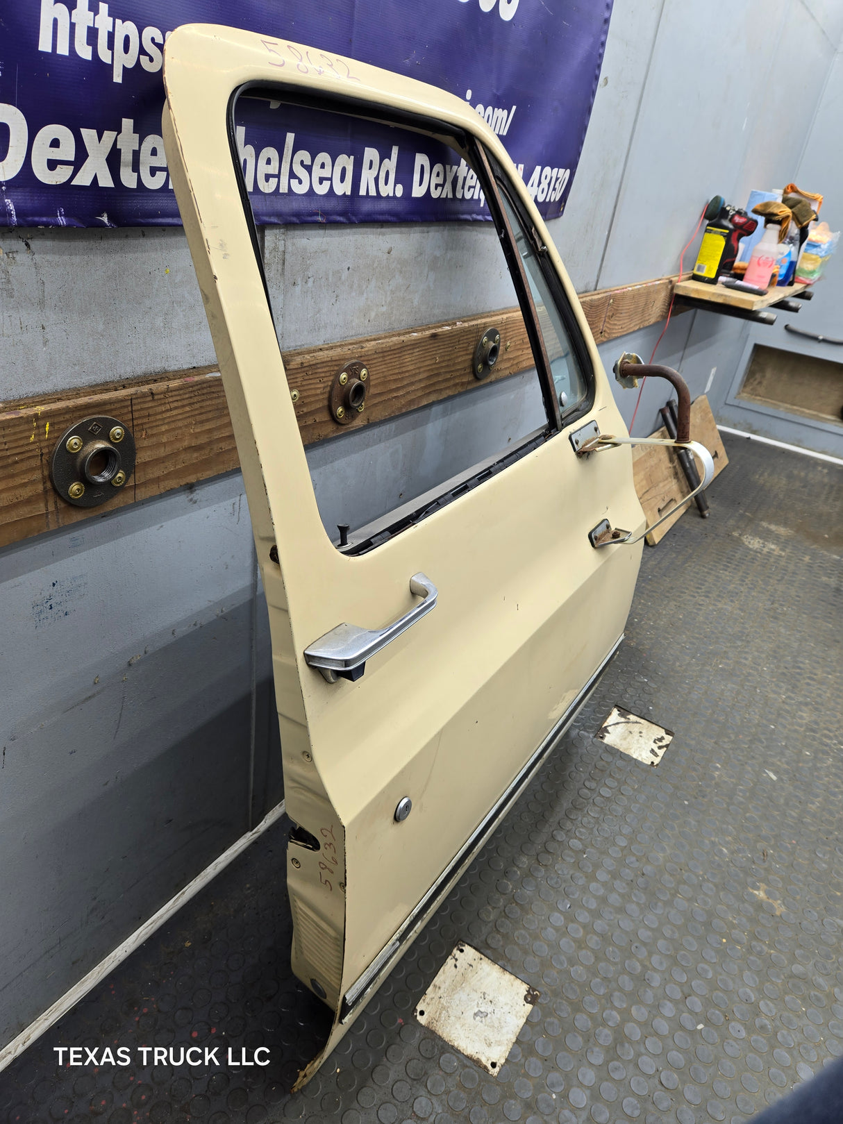 1973-1987 Chevrolet / GMC Square Body Front Passenger Side RH Door K / C Series