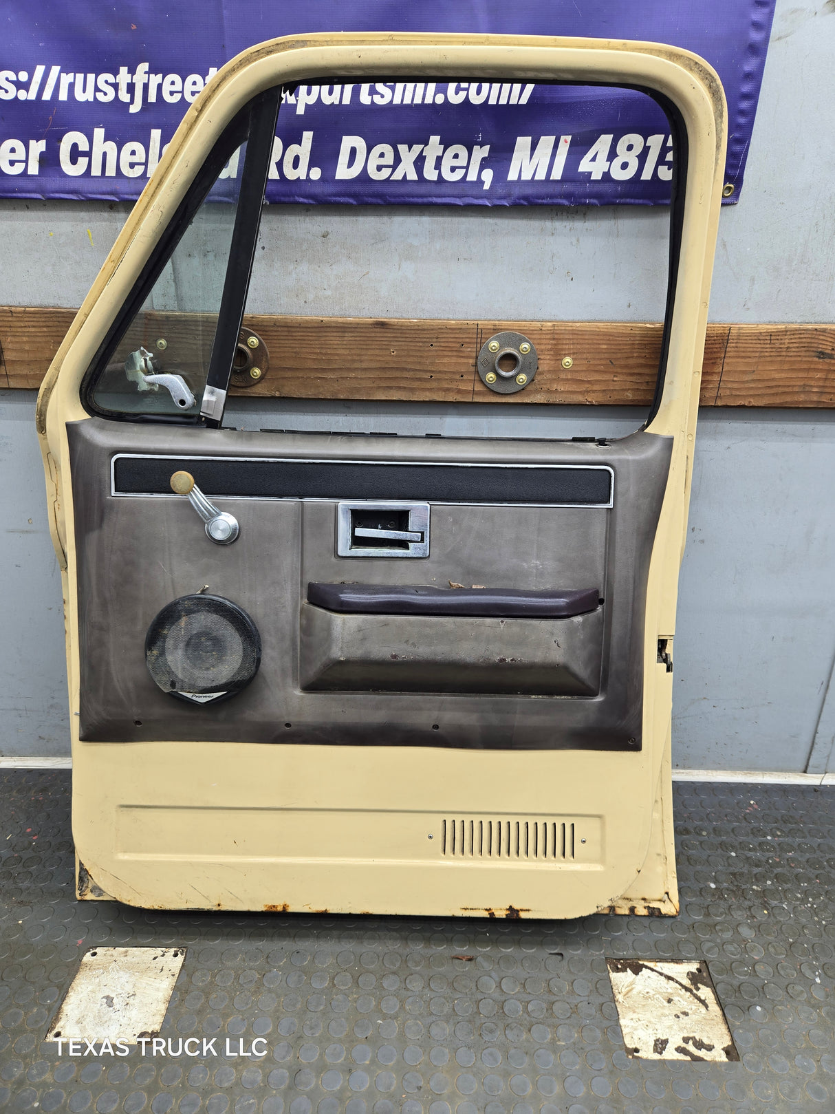 1973-1987 Chevrolet / GMC Square Body Front Passenger Side RH Door K / C Series