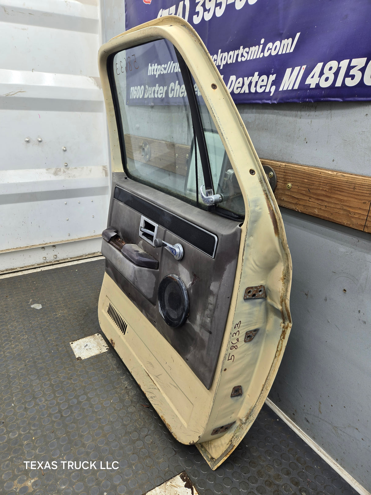 1973-1987 Chevrolet / GMC Square Body Front Drivers Side LH Door K / C Series