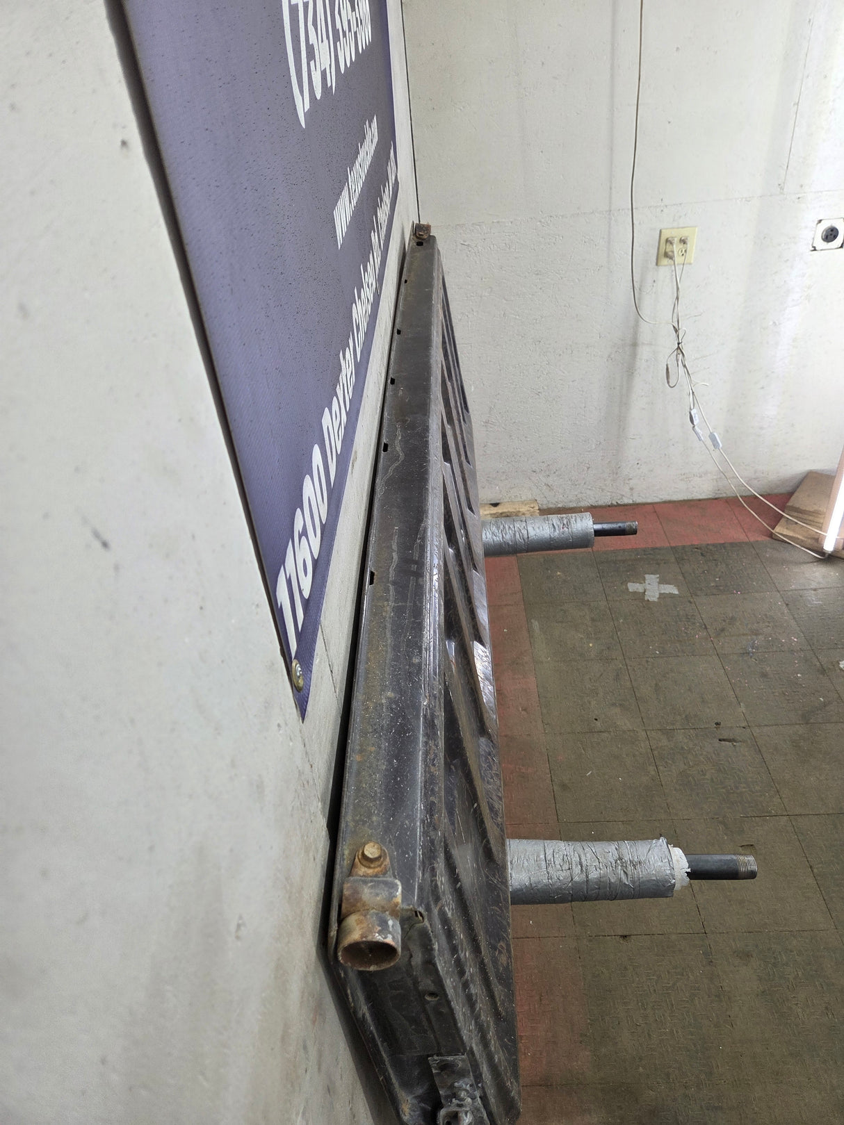 1973-1987 Chevrolet / GMC Square Body Tailgate C10 C15 C20 C25 C35 K10 K15 K20 K25 K35