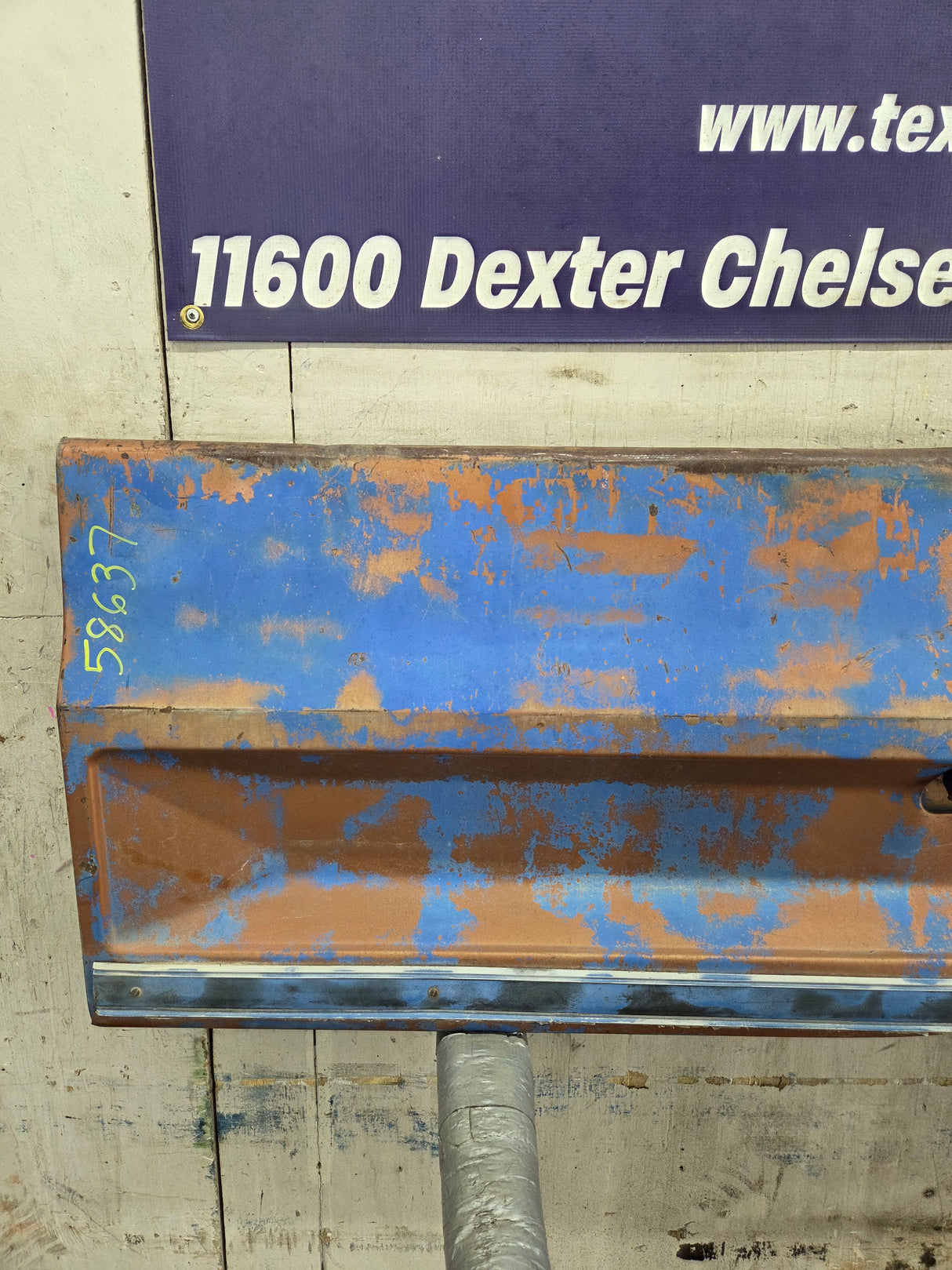 1973-1987 Chevrolet / GMC Square Body Tailgate C10 C15 C20 C25 C35 K10 K15 K20 K25 K35